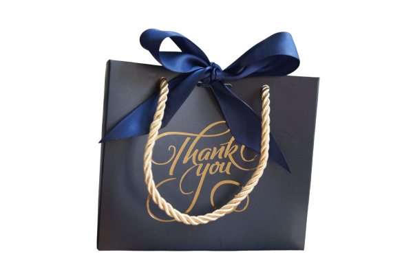💙 Elegant Blue Gift Bag – For 1 to 2 Candles