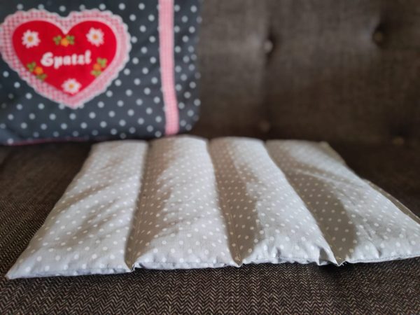 💜 Cherry Pit & Lavender Heat Pillow – Natural Relaxation for Body and Mind