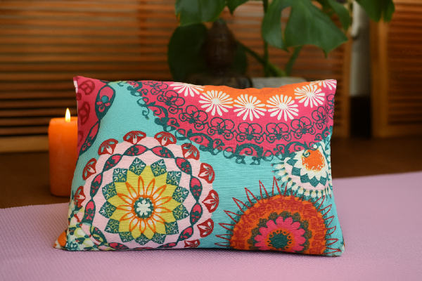 🕉️ Mandala Lavender Pillow – Calming Fragrance and Harmonious Design